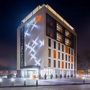 Taurus 4* إلفيف