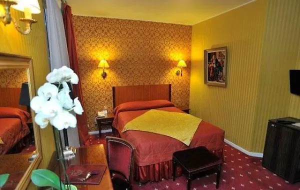 Hotel Regence Parijs 3*,